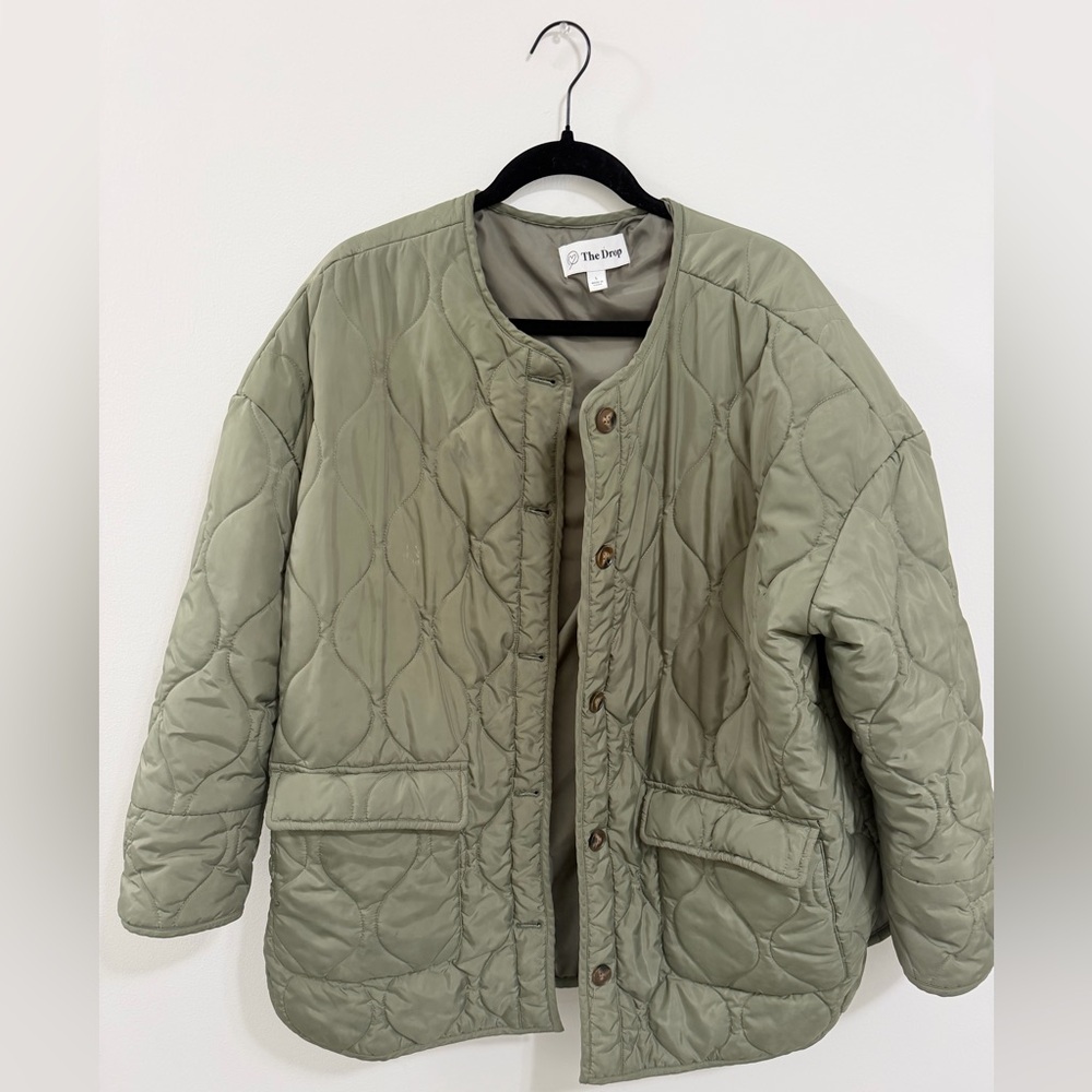 The Drop Quilted Barn Jacket – Sage Green | Size L - Picture 2 of 4